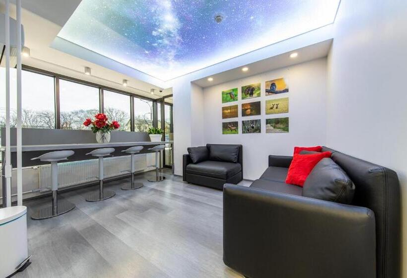 هتل کپسول Capsule Hostels Tallinn