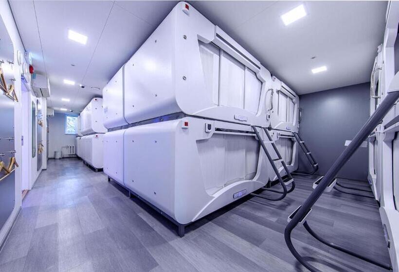 هتل کپسول Capsule Hostels Tallinn