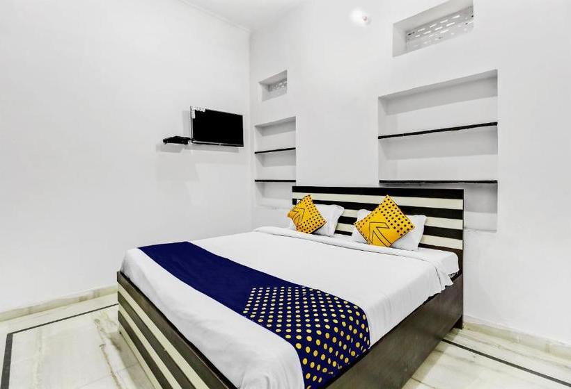 酒店 Spot On 62490 Shri Ganesh Guest House
