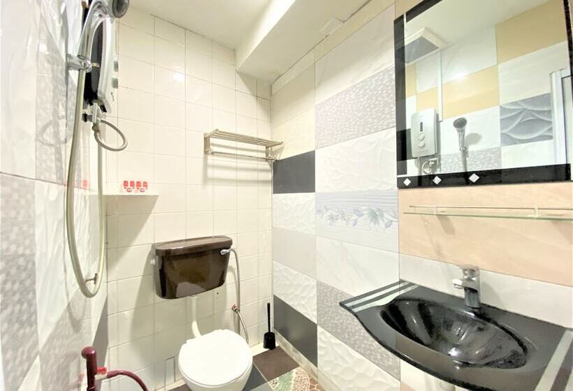 酒店 Oyo 873 Bamboo Inn