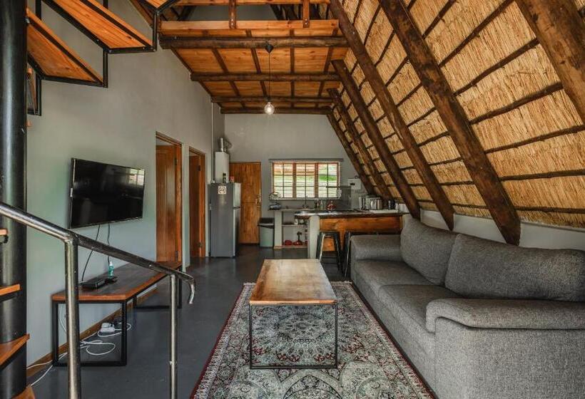 בית מלון כפרי Penwarn Farm Lodge