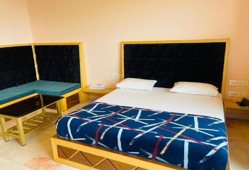 فندق Saptarang Residency Panhala