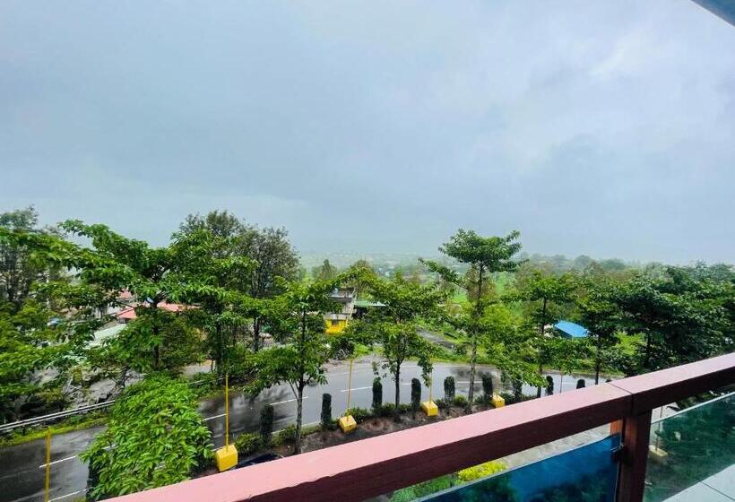 فندق Saptarang Residency Panhala