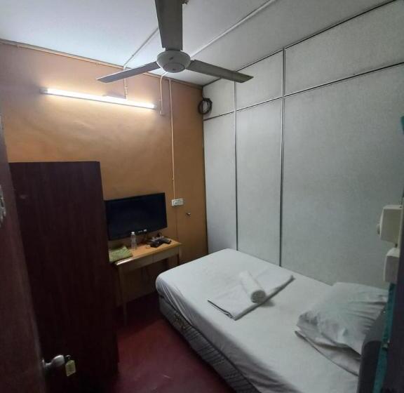 هتل Spot On 89788 Musafir Transit