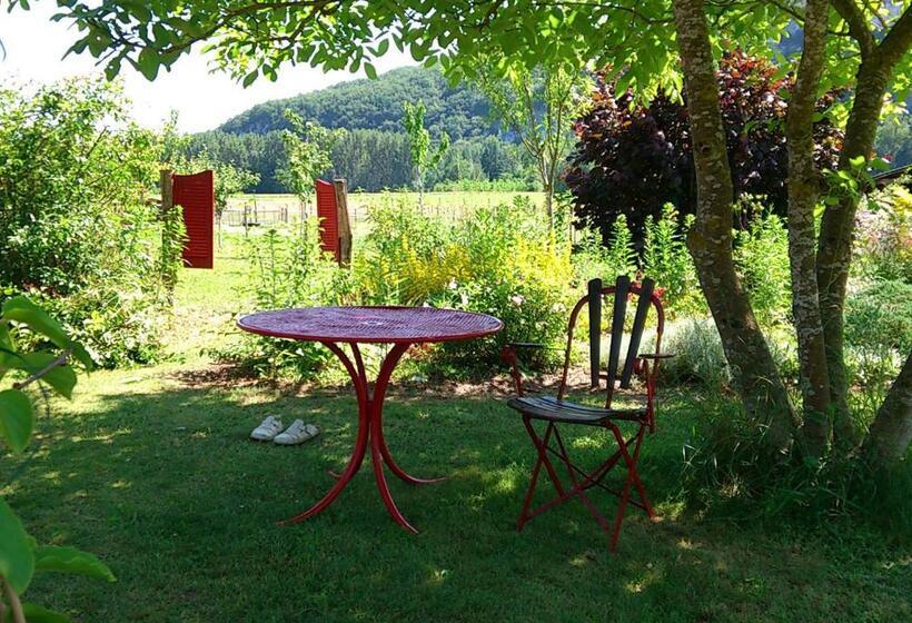 膳宿费 Paysannerie Des Versanes   Chambres Et Gîte