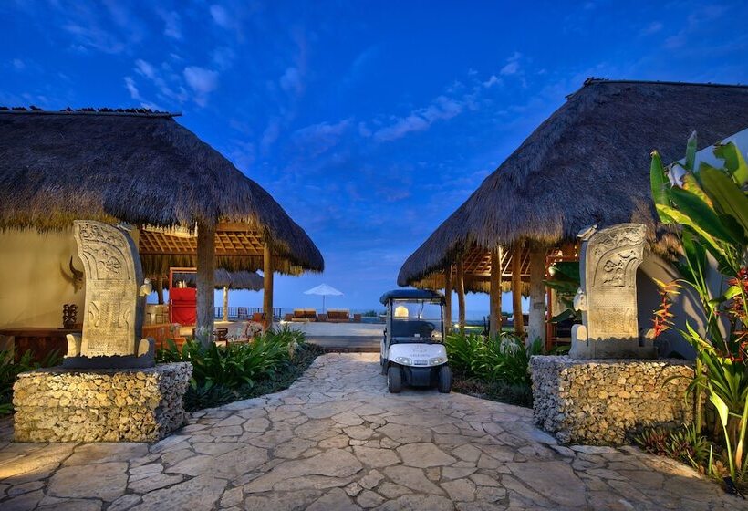 فندق Lelewatu Resort Sumba