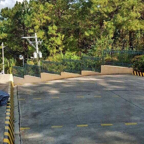 4f8 Princeton Bldg North Cambridge Condo