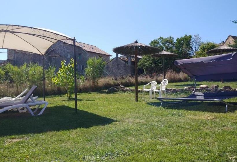 مبيت وإفطار Albergue El Condor