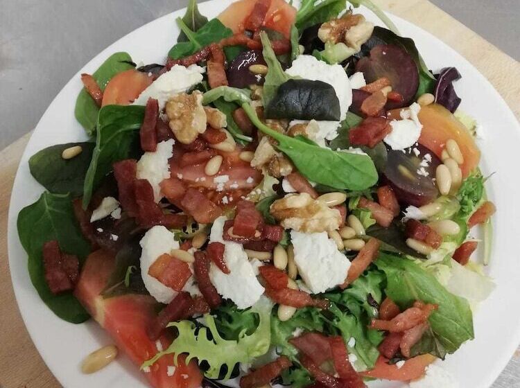 هتل Camping Pirinenc