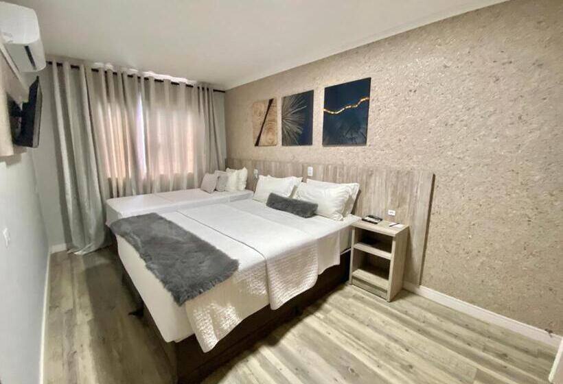 فندق Navega Beach Palace