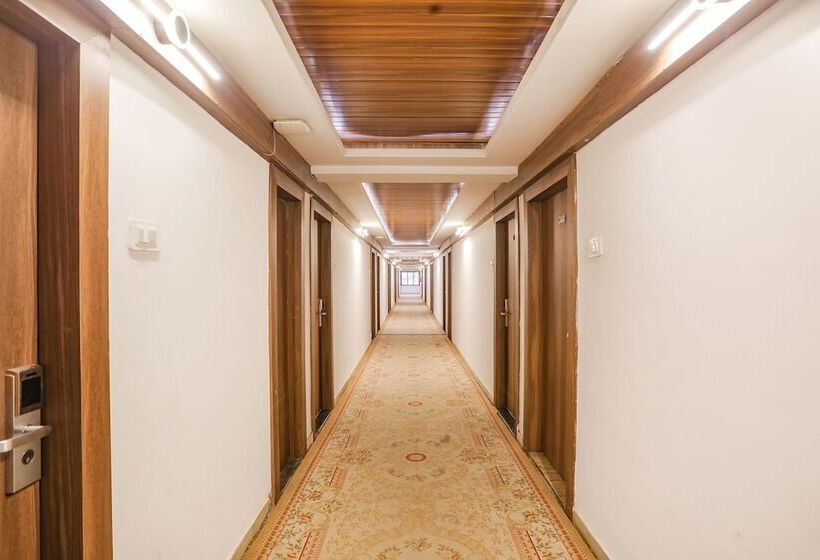 Fabhotel All Near