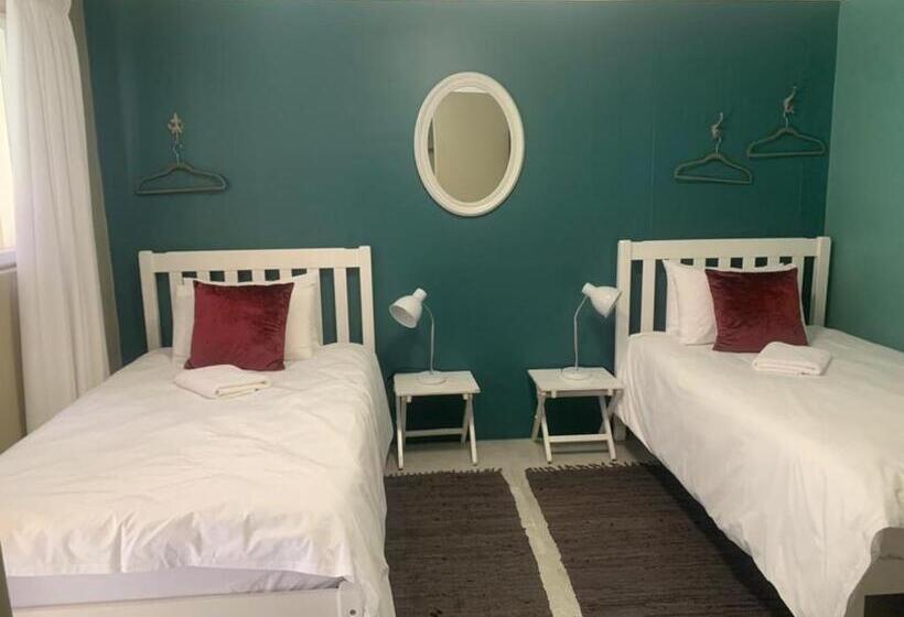 هاستل Namibia Nights Accommodation