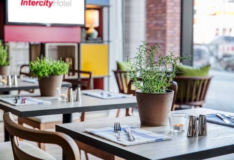 Intercityhotel Hamburg Barmbek