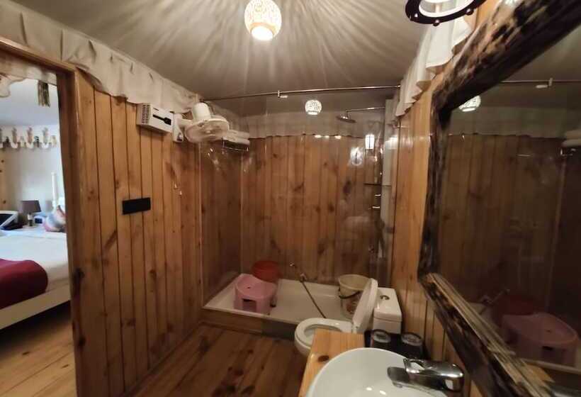 استراحتگاه Cabana Affair