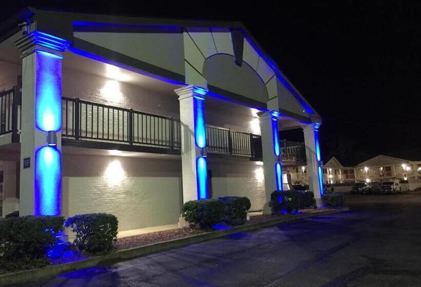 هتل Americas Best Value Inn Tuscaloosa