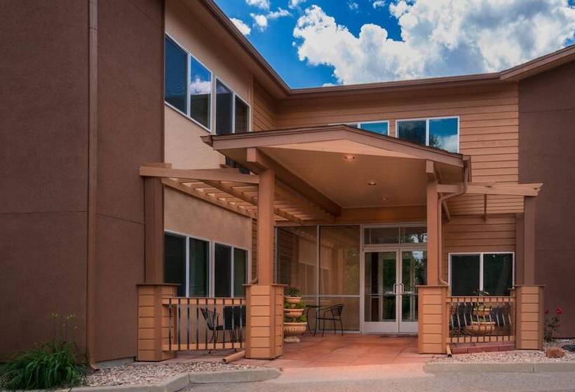 Отель Boulder Twin Lakes Inn