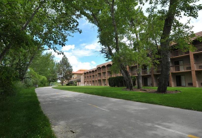 Отель Cottonwood Suites Boise Riverside Downtown