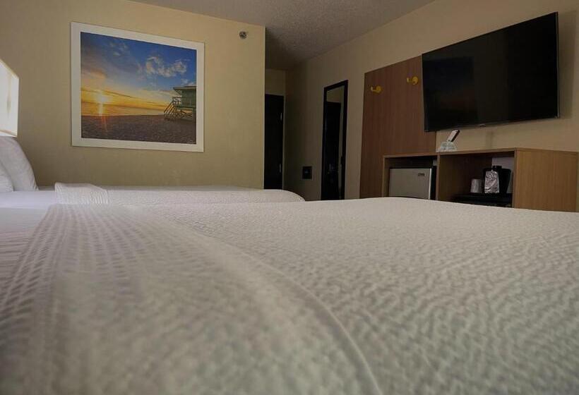 فندق Days Inn & Suites By Wyndham Kaukauna Wi