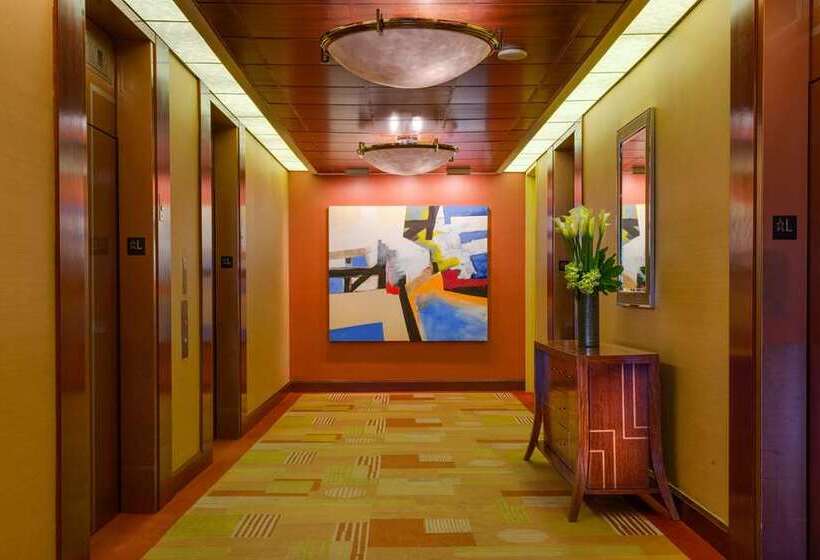هتل Hilton San Francisco Airport Bayfront