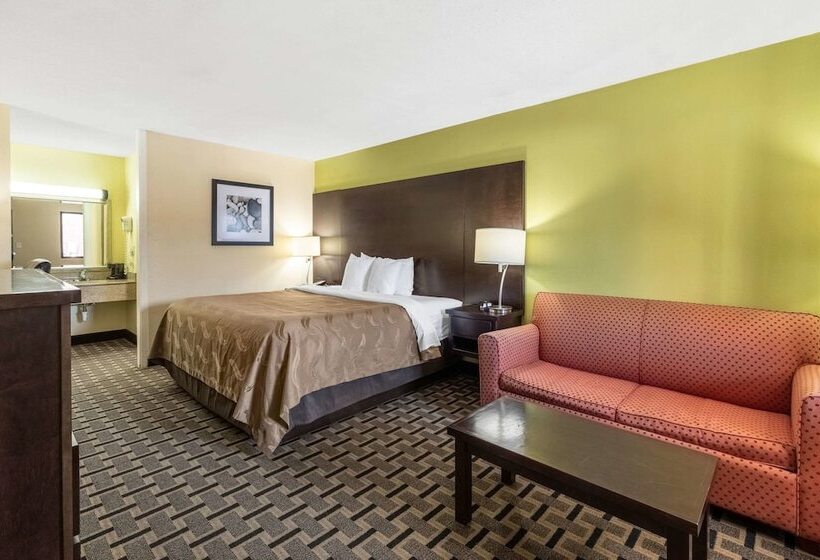 هتل Quality Inn