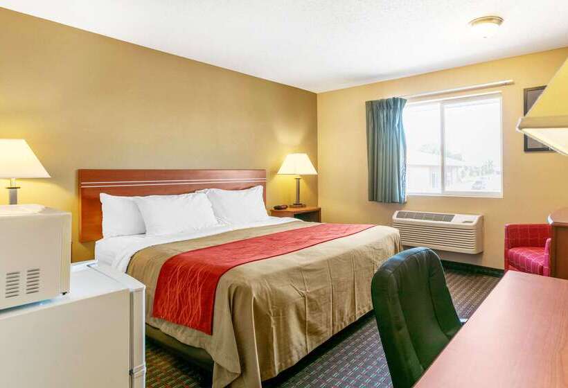 هتل Rodeway Inn Rapid City