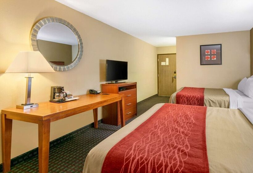 هتل Rodeway Inn Rapid City