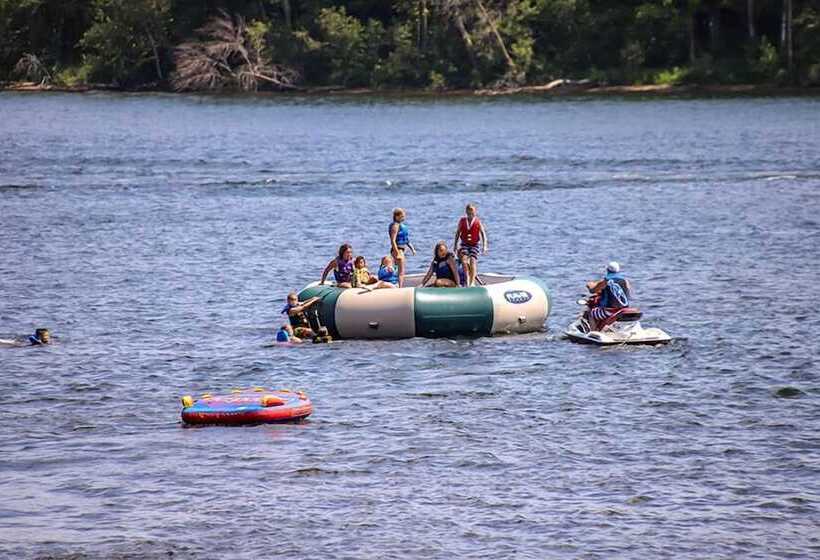 호텔 Ruttger S Bay Lake Resort