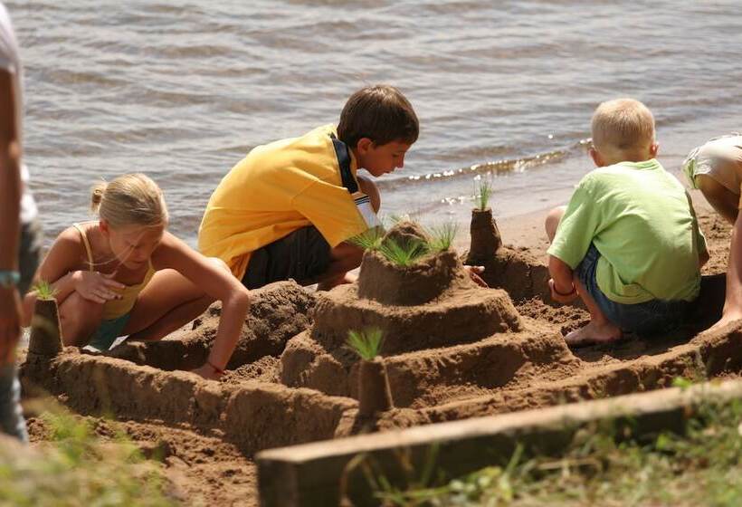 호텔 Ruttger S Bay Lake Resort