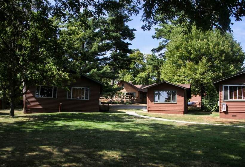 호텔 Ruttger S Bay Lake Resort