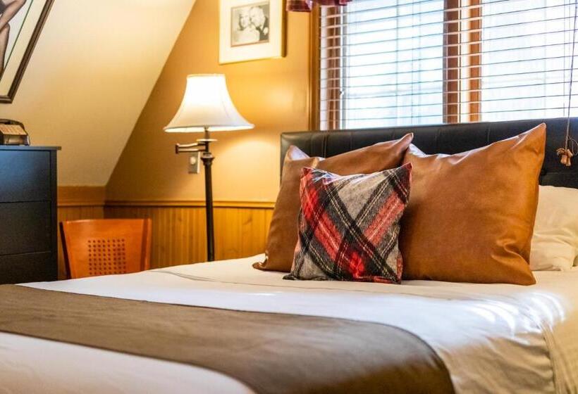 בית מלון כפרי Saddleback Inn At Lake Arrowhead