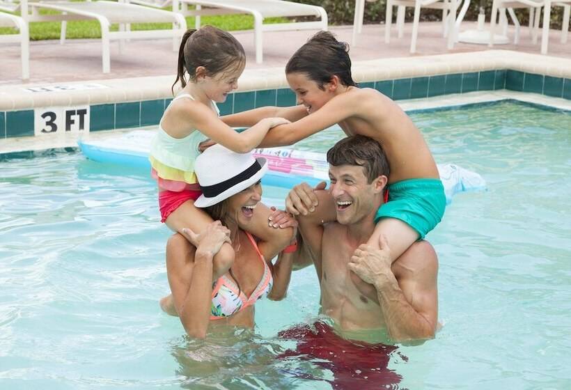 בית מלון כפרי Sanibel Inn