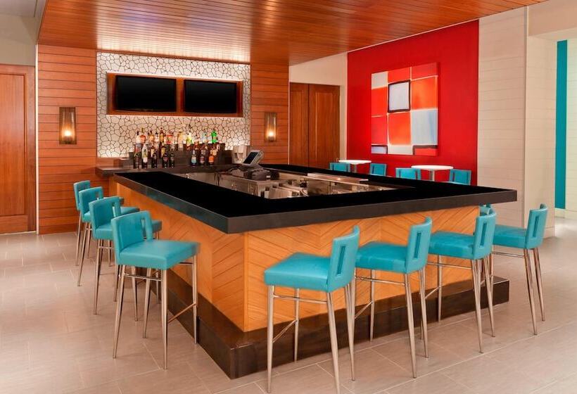 Fotos del hotel Sheraton Orlando Lake Buena Vista Resort Near Disney Springs:  6