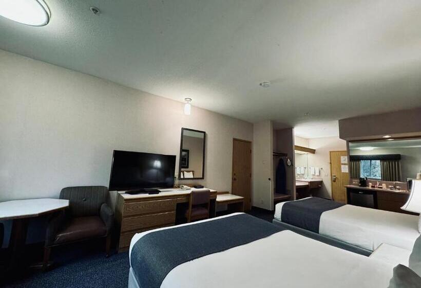 호텔 The Tillamook Inn