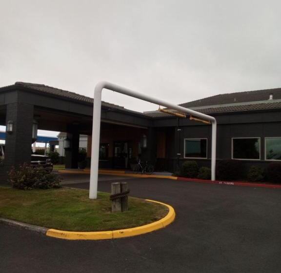 호텔 The Tillamook Inn
