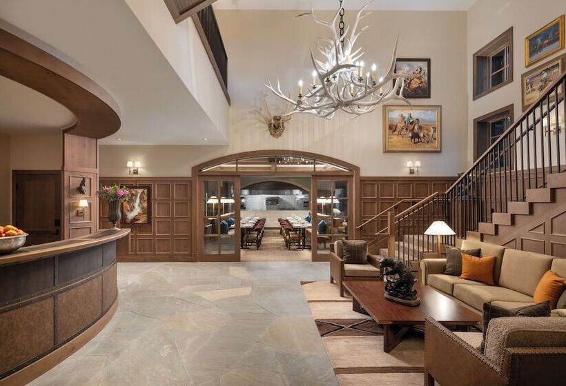 هتل The Rusty Parrot Lodge And Spa
