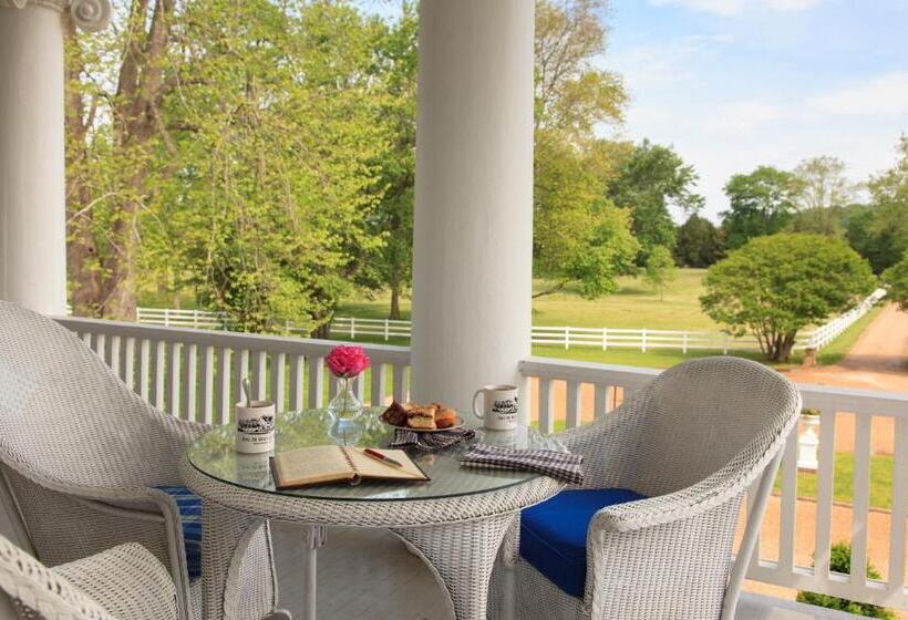 住宿加早餐  Inn At Warner Hall