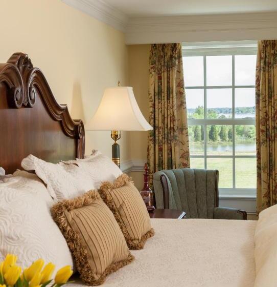 住宿加早餐  Inn At Warner Hall