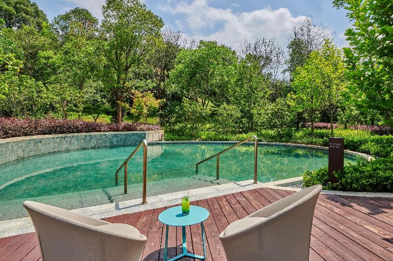 فندق Lushan West Sea Resort, Curio Collection By Hilton