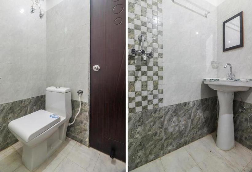 Hotell Oyo 65890 Shri Lakshmi Narayan Sewa Sadan