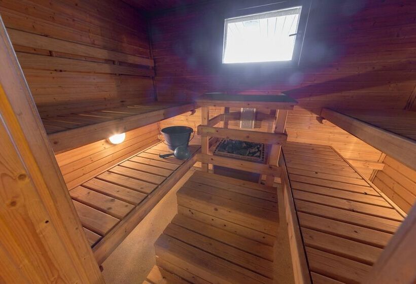 استراحتگاه Yyteri Holiday Cottages