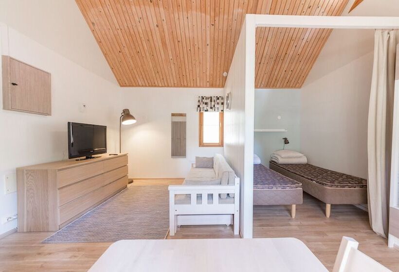 استراحتگاه Yyteri Holiday Cottages