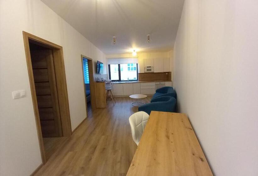 پانسیون Entrez Apartments 4   City Centre