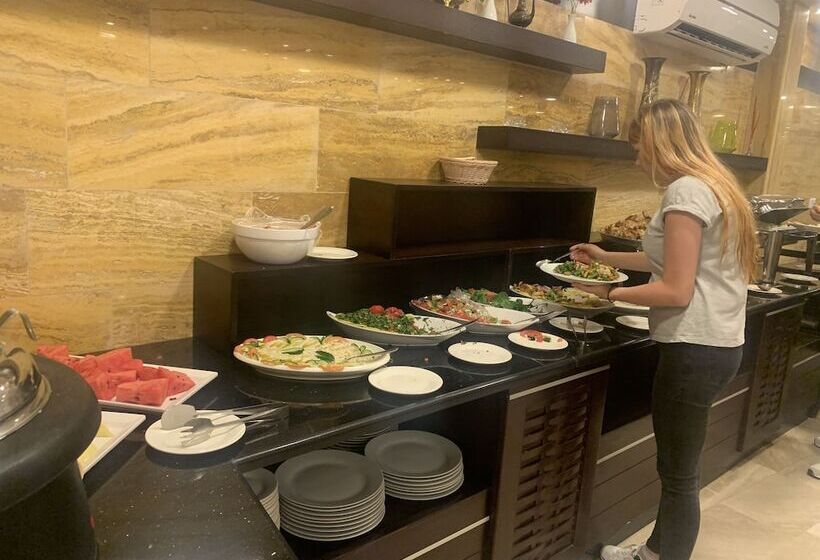 هتل Petra Corner
