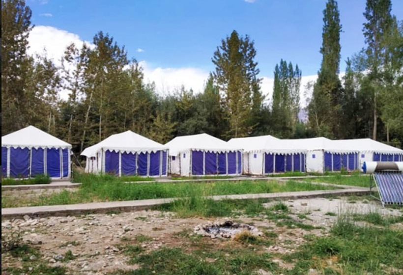هتل Tih Julley World Camp