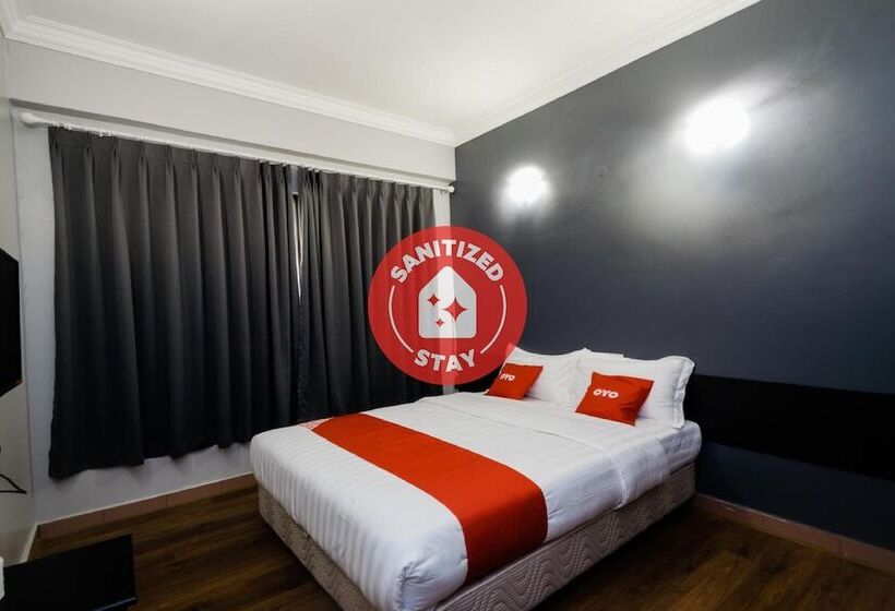 Dung Fang Hotel By Oyo Rooms