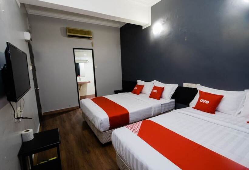 Dung Fang Hotel By Oyo Rooms