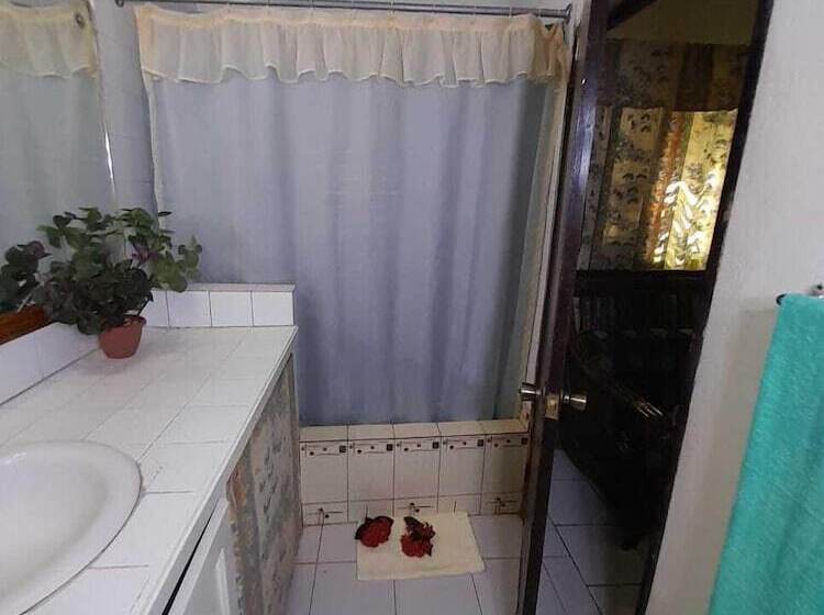 پانسیون Comfort Kingdom Villa Bed & Breakfast