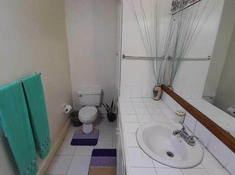 پانسیون Comfort Kingdom Villa Bed & Breakfast
