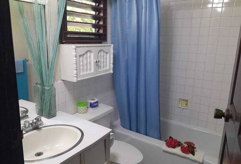پانسیون Comfort Kingdom Villa Bed & Breakfast