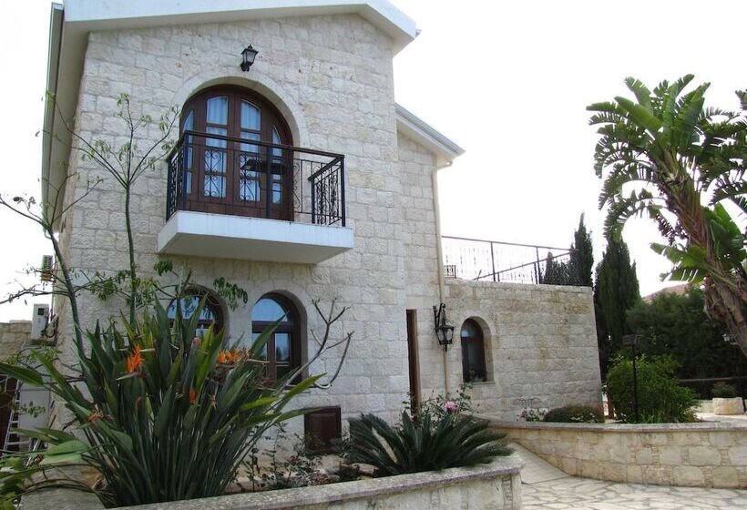 Webooking Theodora Villa